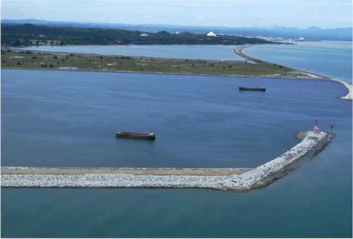 breakwater_dredging_bintulu